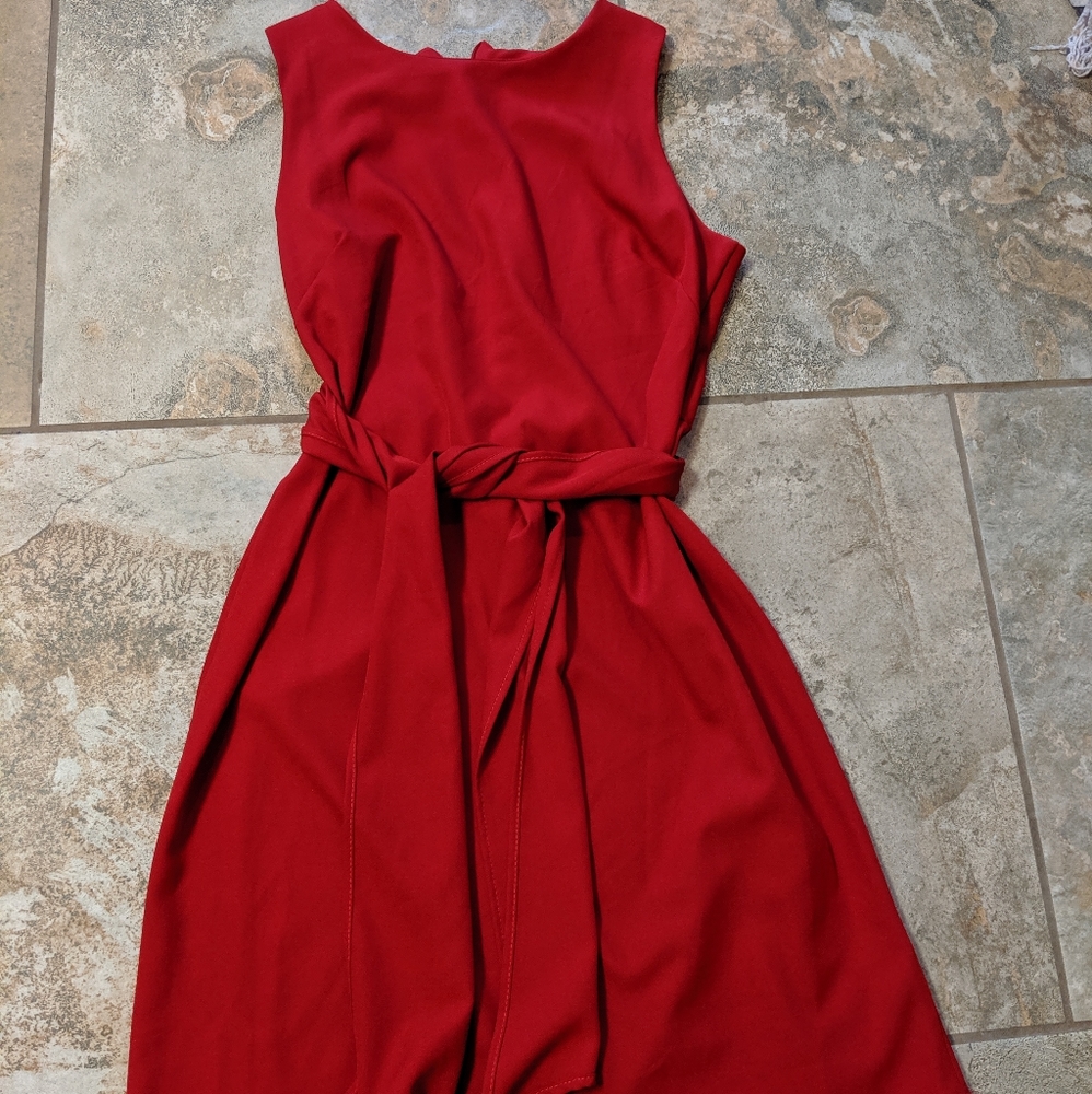 Red Sleeveless Dress